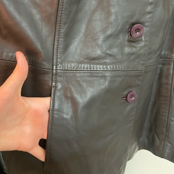 Liz Claiborne Leather Jacket - Picture 3 of 9